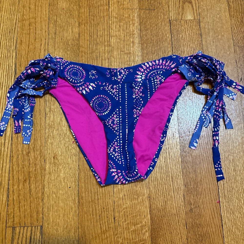 O'Neill Blue and Pink Bikini Bottom
